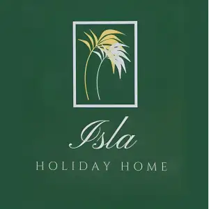 Isla Holiday Home